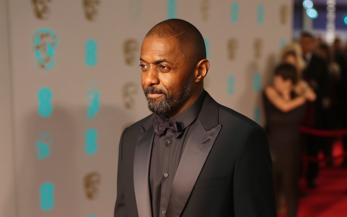 Idris Elba desmiente los rumores de Bond: «Mi nombre nunca ha salido» y Amazon mira a actores más jóvenes