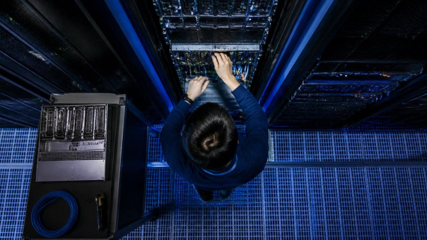 GLM-5.2 de Zhipu sube al segundo puesto en Code Arena y puede ejecutarse sin suscripción en servidores propios