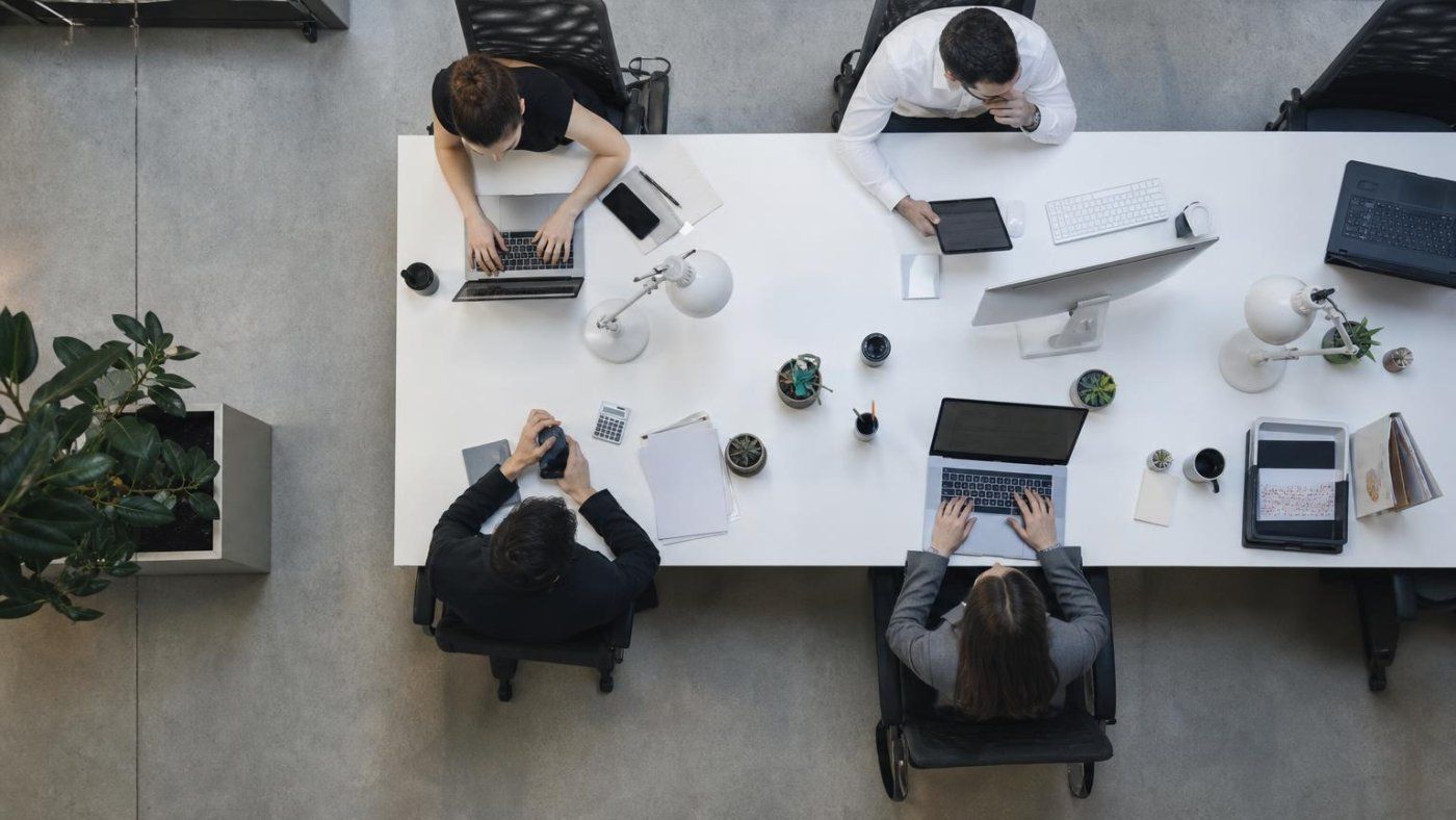 IA en la empresa: el 55% de directivos ya lamenta despidos y la mitad de esos recortes podría revertirse