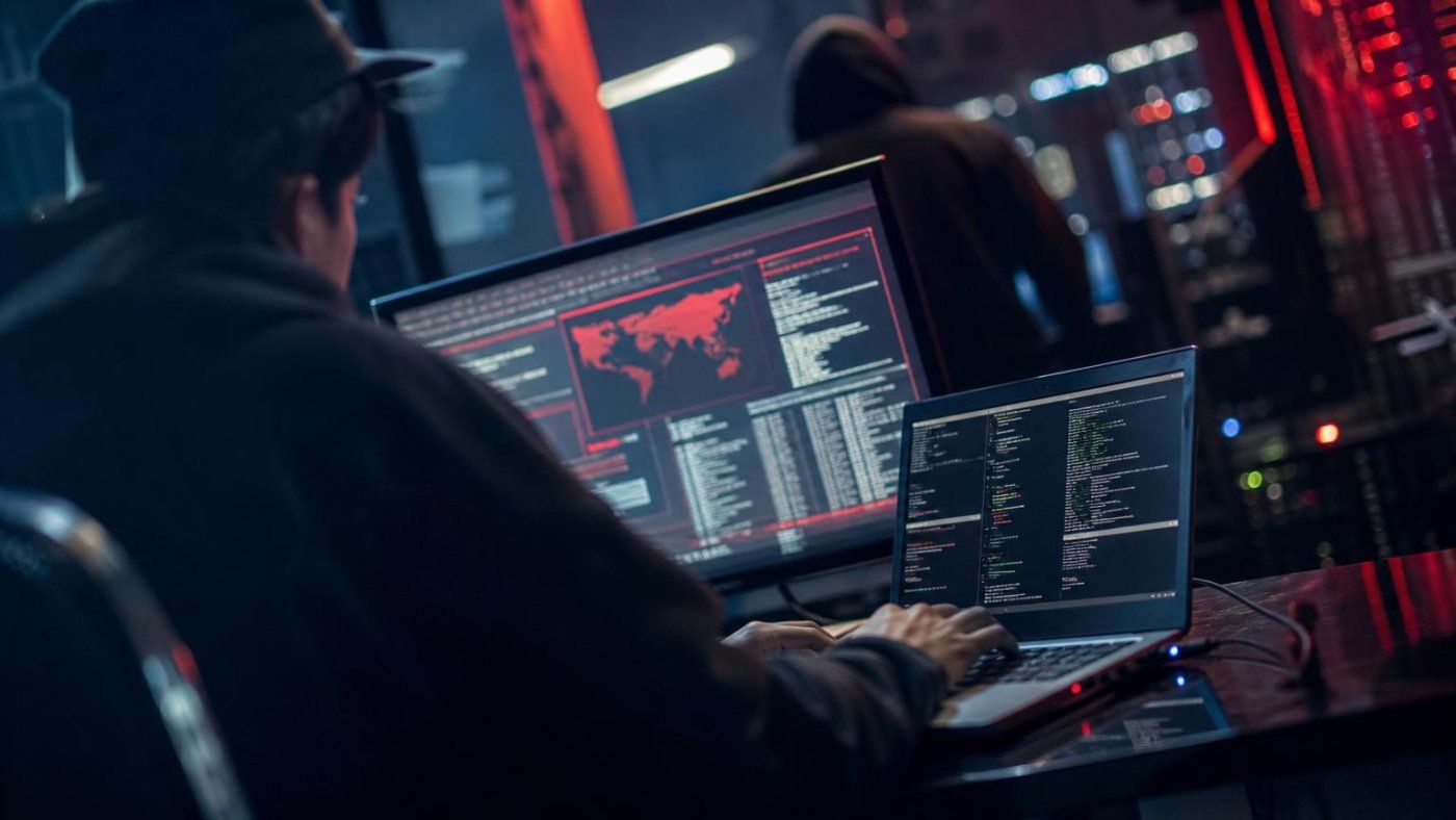 La IA ya ha accedido a datos restringidos y hackeado Hugging Face: el riesgo real no es la rebelión, sino sus fallos