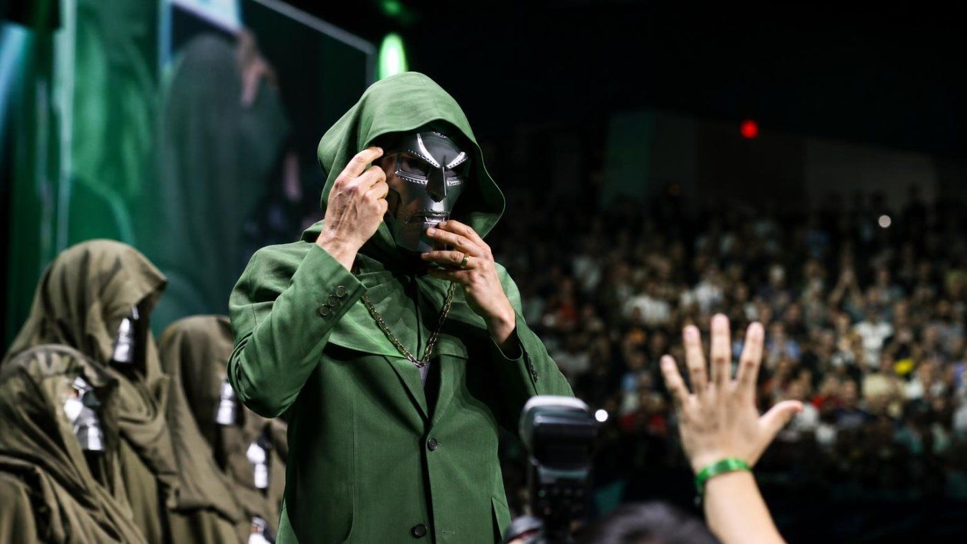 Robert Downey Jr. vuelve a Marvel en 'Vengadores Doomsday' como Dr. Doom, el villano que choca con Reed Richards