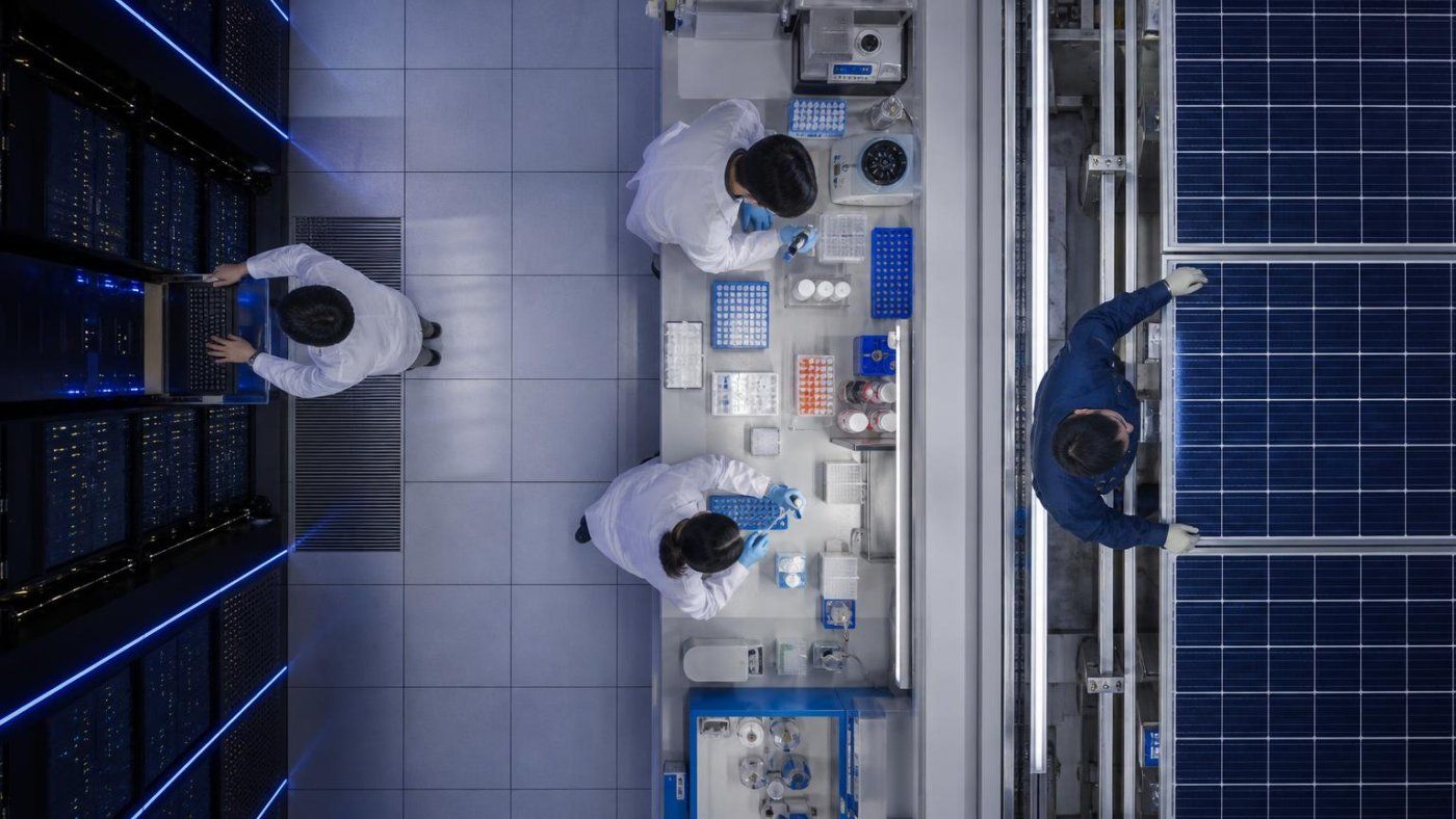 China propone vetar 14 tecnologías y restringir 26 en IA, biomedicina y energía fotovoltaica