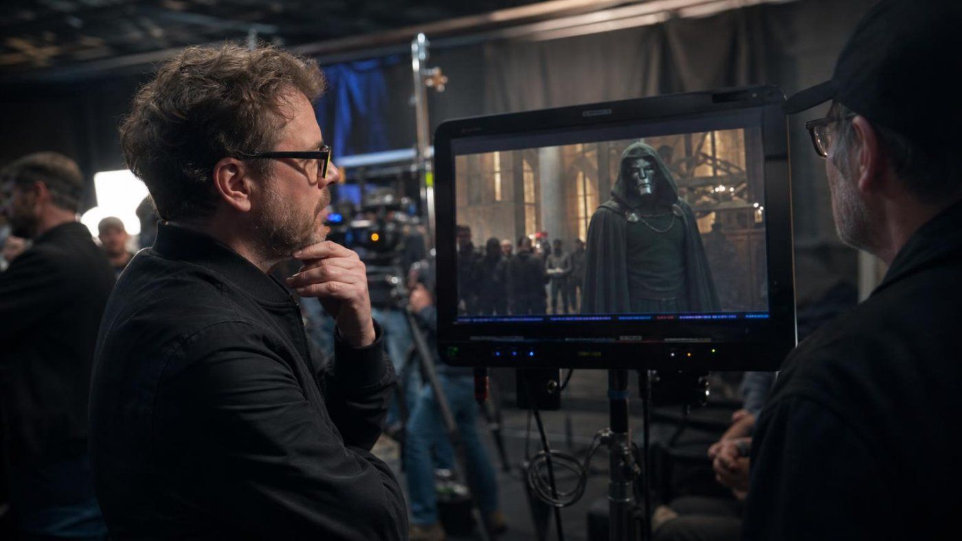 Jonathan Hickman sigue 'Vengadores: Doomsday' y Marvel le enseña escenas sin CGI del regreso de Robert Downey Jr. como Doctor Doom