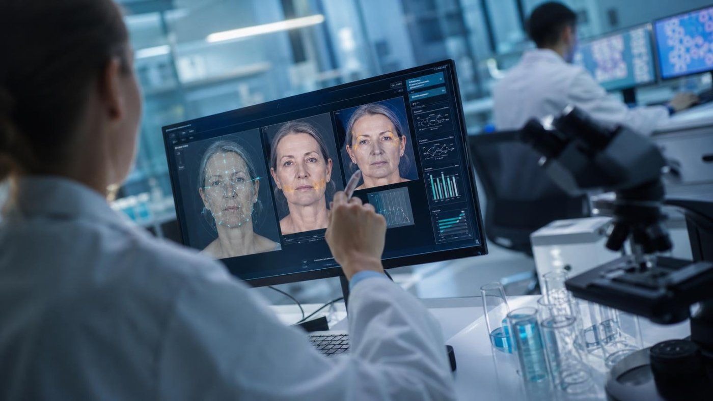 FAHR-Face, la IA de Mass General Brigham, estima edad biológica y supervivencia en cáncer desde una foto