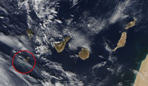 Tercera imagen de satélite de la erupción de El Hierro